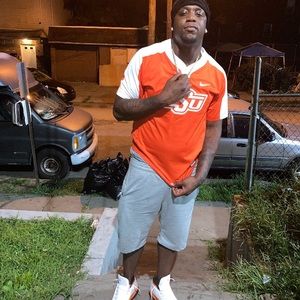 Meet your Posher, Malik